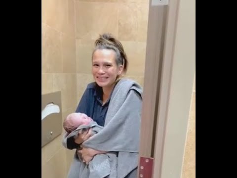 Texas nurse, mother gives birth in a gas station bathroom