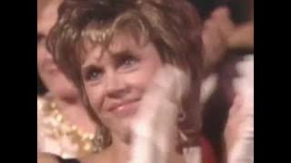 Marlee Matlin Memenangkan Aktris Terbaik | Oscar ke-59 (1987)