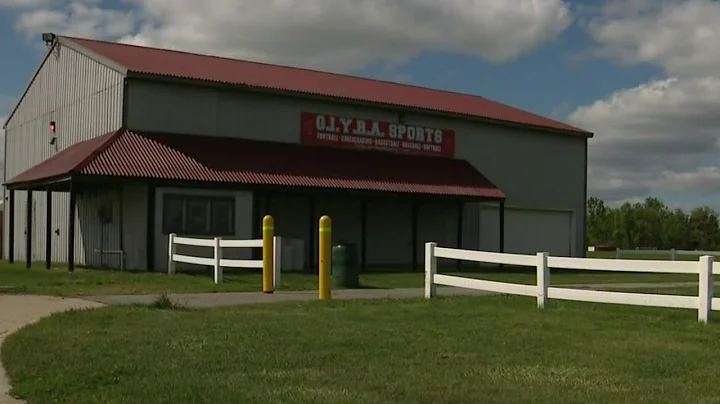 Grosse Ile teacher accused of indecent exposure