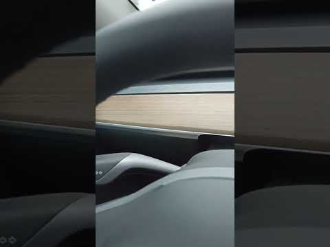 В каршеринг Тесле все просто - управление АКПП похоже на bmw и меряседес