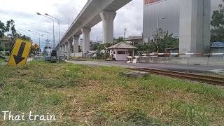 ขบวน277 กรุงเทพ - กบินทร์บุรี ผ่านทางข้ามหลัง มหาลัยเกษมบัณฑิต