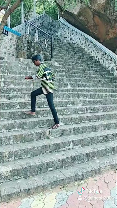 Monster🎵 Song With Dainesh JB Step Walk Dance | Trending On Tik Tok | dainesh2000