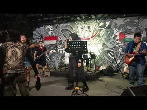 ANAROKES cover Semakin Tua Semakin punk - Sukatani live vidio perfom at Wapres Bulungan