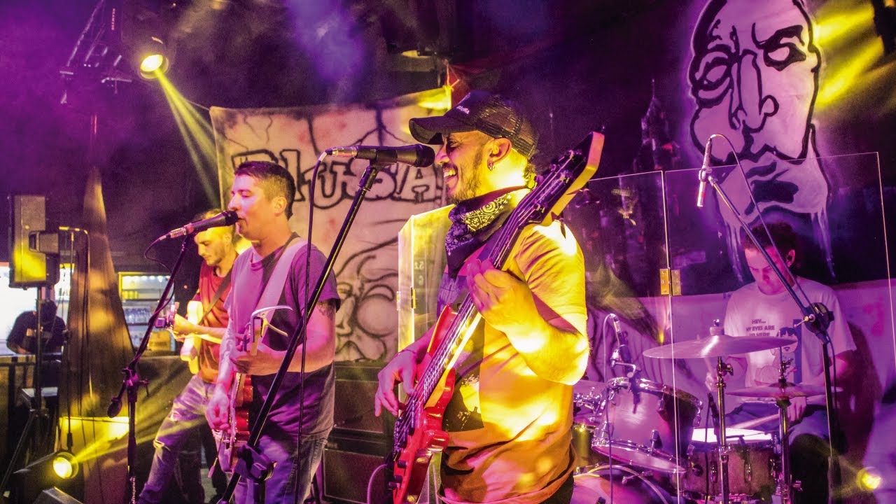 El poder que tienes tú  - La Blusa (en vivo)