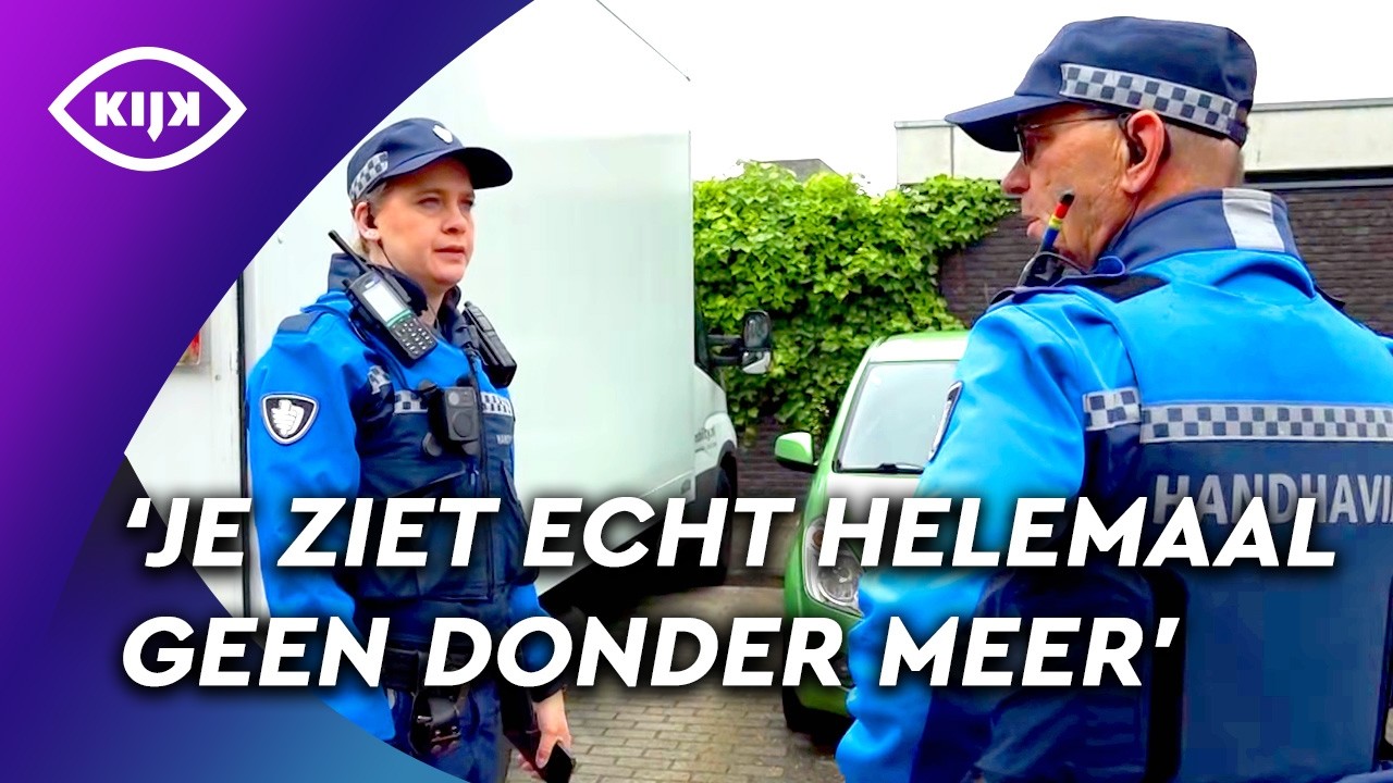 Handhavers slepen HINDERLIJKE BUS weg | Overtreders | KIJK Misdaad