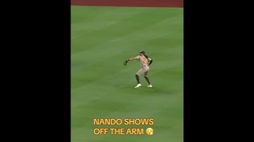 Fernando Tatis Jr. pronkt met zijn arm 👀