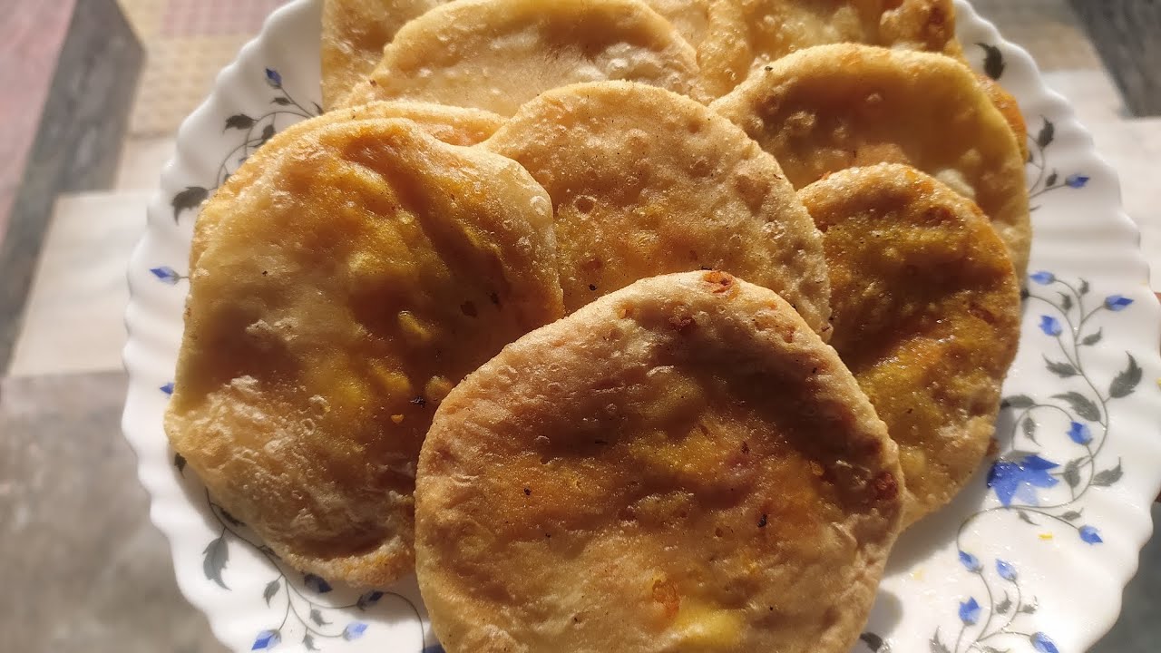 ছোলার ডালের ডালপুরি রেসিপিটি একবার বানিয়ে দেখুন | Dalpuri recipe ...