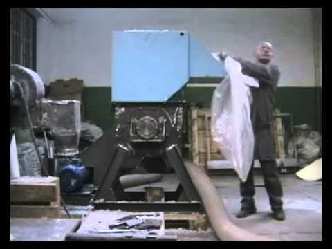 Видео дробилки, измельчителя пленки ПВХ
