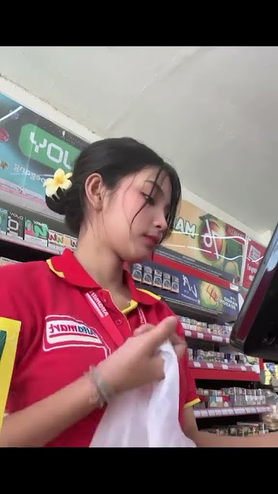 mari belanja #wanitacantik #fypシ゚viral #trending #selebgram #tiktok #shorts #fakebody #foryou