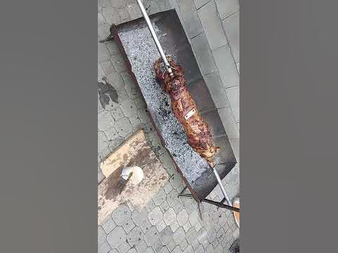 Prase na raznju... - YouTube