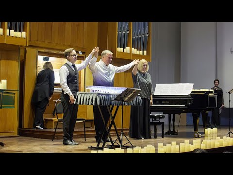 A crystal version of Bach’s music (Igor Sklyarov - glass harp; Elena Shevchenko - organ).