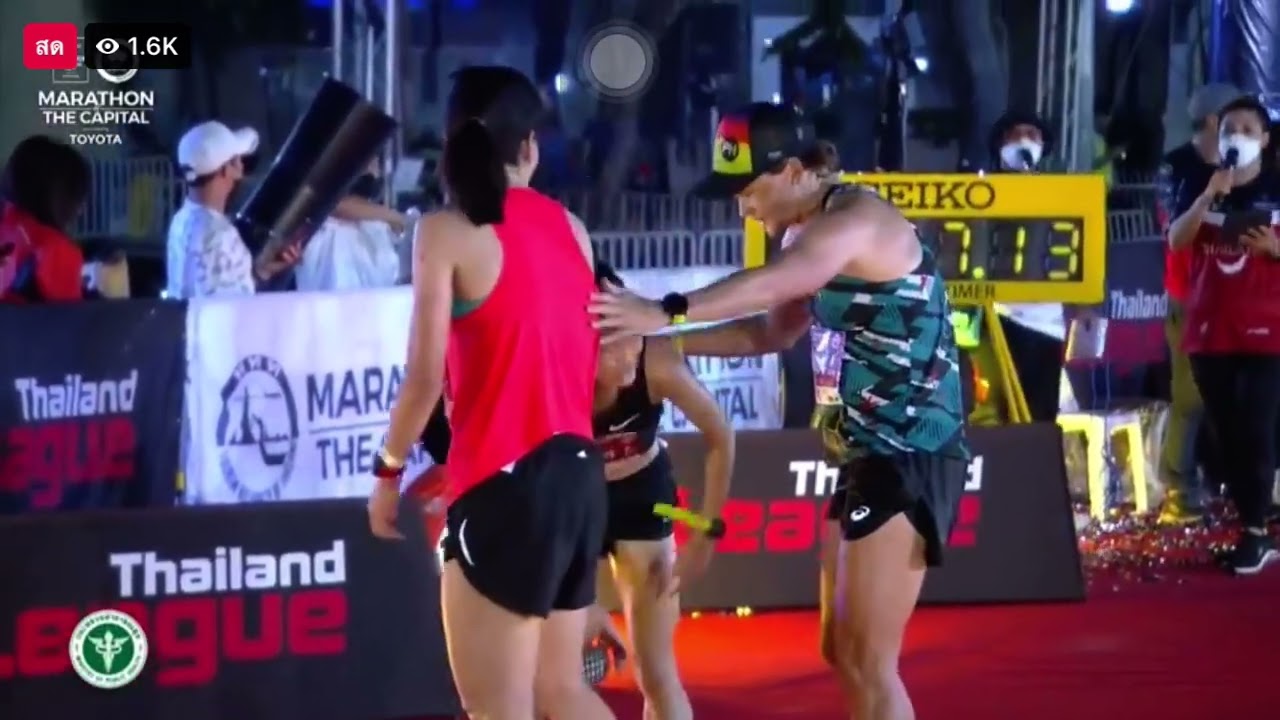 Amazing Thailand Marathon 2021 หญิง 21K #วิ่งผ่าเมือง  #AmazingThailandMarathon2021 #TriRunThailand