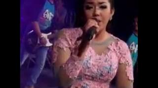 Seujung Kuku   Devi Aldiva    New Pallapa Kramatan Tasikagung Rembang 2016