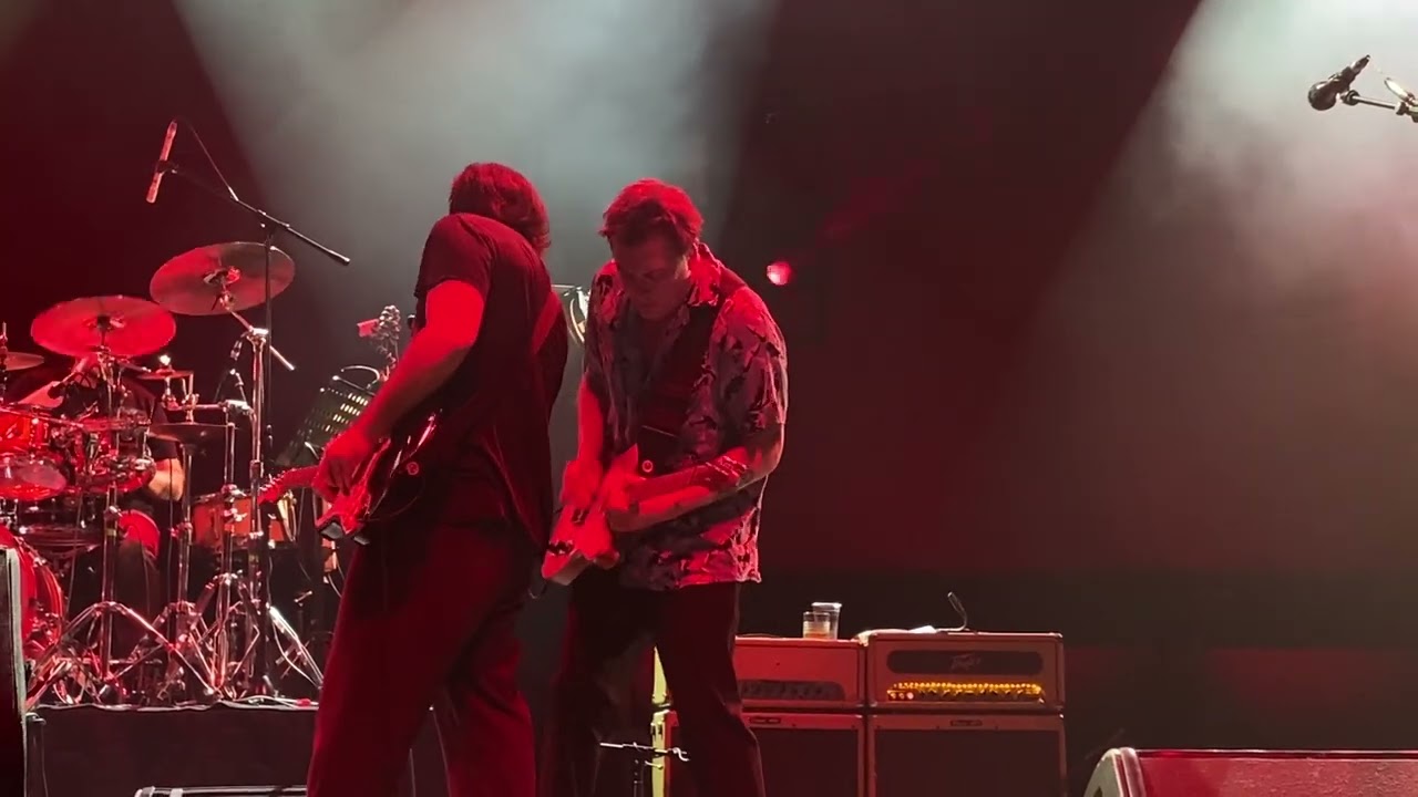 DUMAN - AH (volkswagen arena)