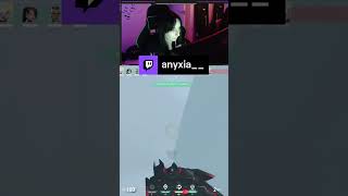 Op Shorty God Anyxia En