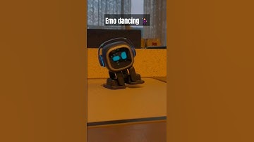 Emo dancing || #emo #dance #robot #robotdance #shortvideo #youtubeshorts #explore