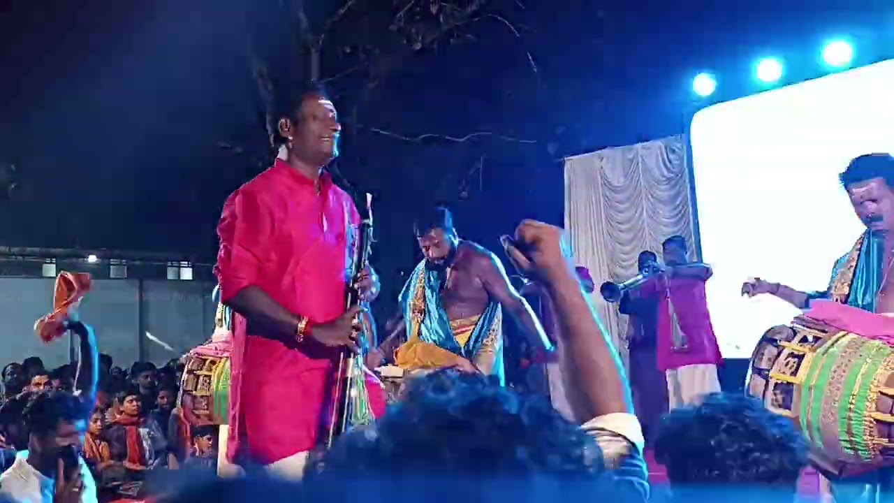 പഴനിമലക്കോവിലിലെ പാൽക്കാവടി