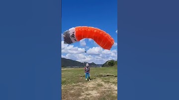 Gently landing #shorts #skydiving #landing #korea