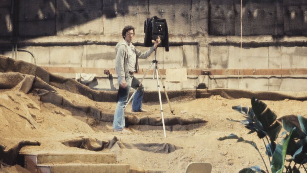 On Closer Inspection: Robert Cumming (Paris Photo Edit)