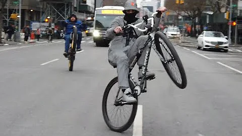 LATTI DATTI 'ONE LAP' | NEW YORK CITY