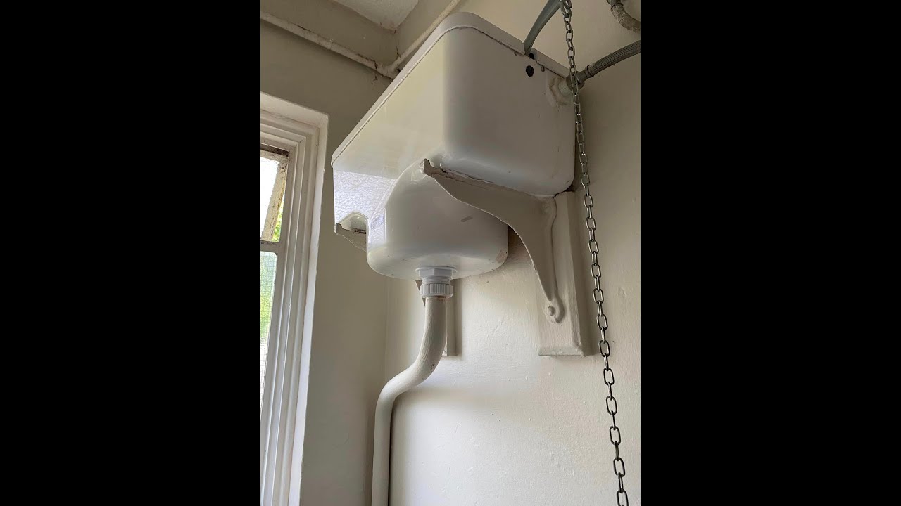 Roedean public toilets, Brighton, East Sussex revisit HLTP Dudley Tri