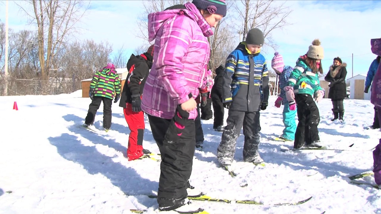 Plaisirs d'hiver 2017 Napierville / SaintCyprien YouTube