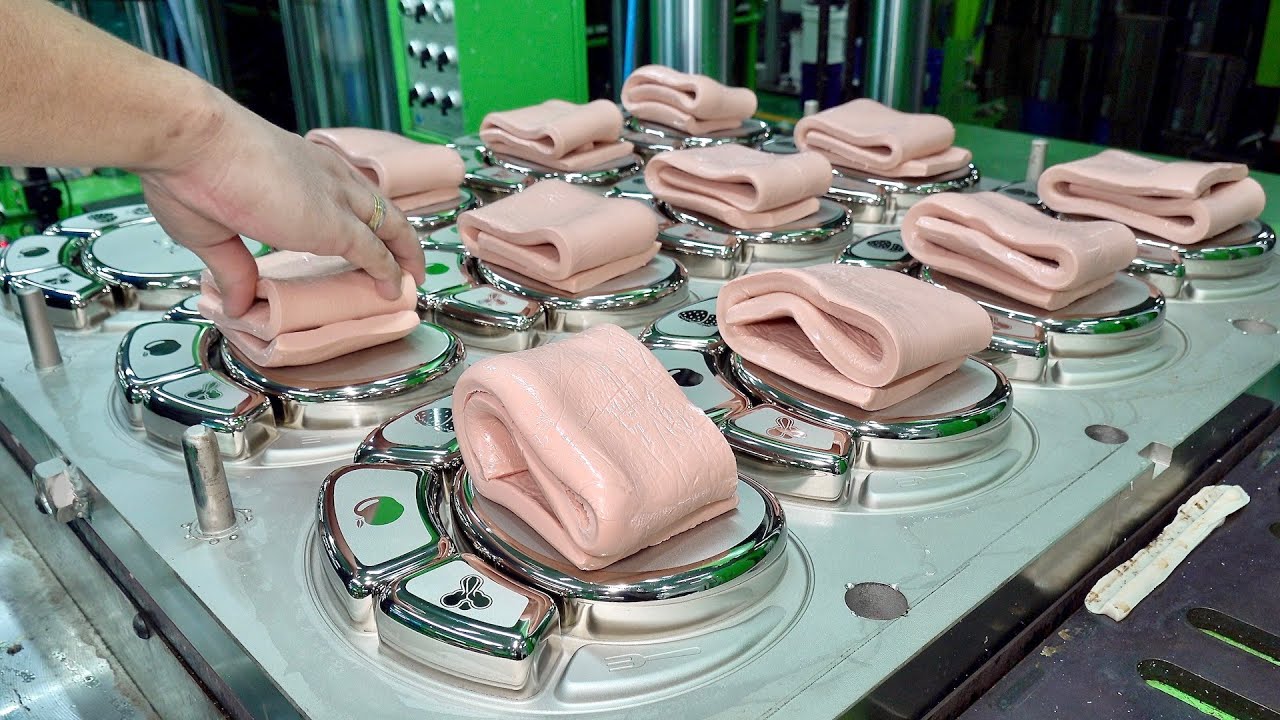 ⁣Soft Silicone Baby Utensil Mass Production Process. Silicone Tableware Manufacturing Factory