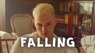 Trevor Daniel - Falling (Official Music Video)