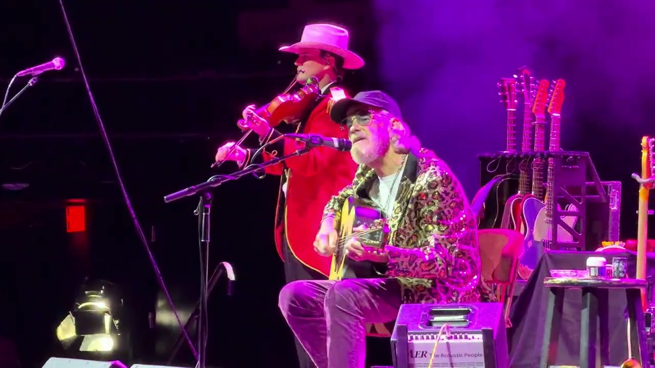 Robert Earl Keen: Gringo Honeymoon - Austin, TX 12/19/2025