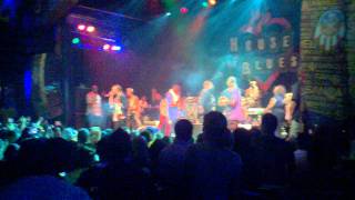 Bone Thugs n Harmony- Weed Heads (Live)