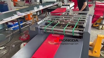Rigid box handle hole punching machine