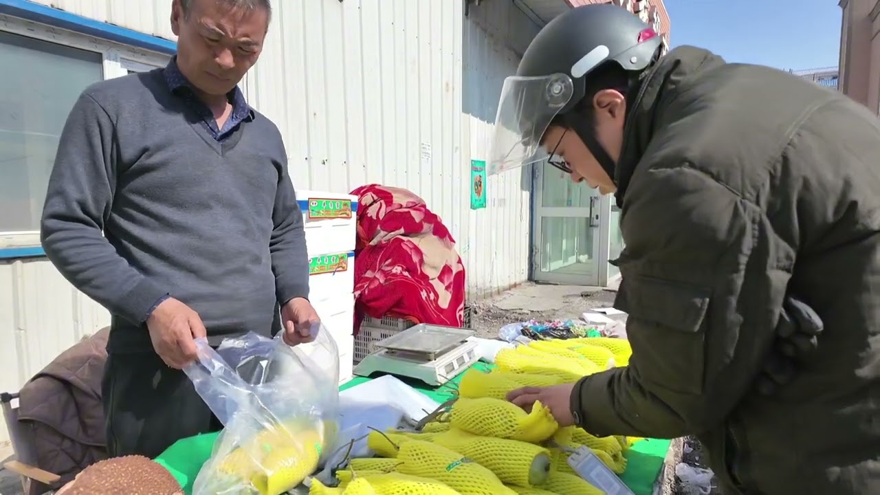 Một ngày bận rộn theo chân chồng Trung đi chợ + đi làm & nấu ăn•Tập 230