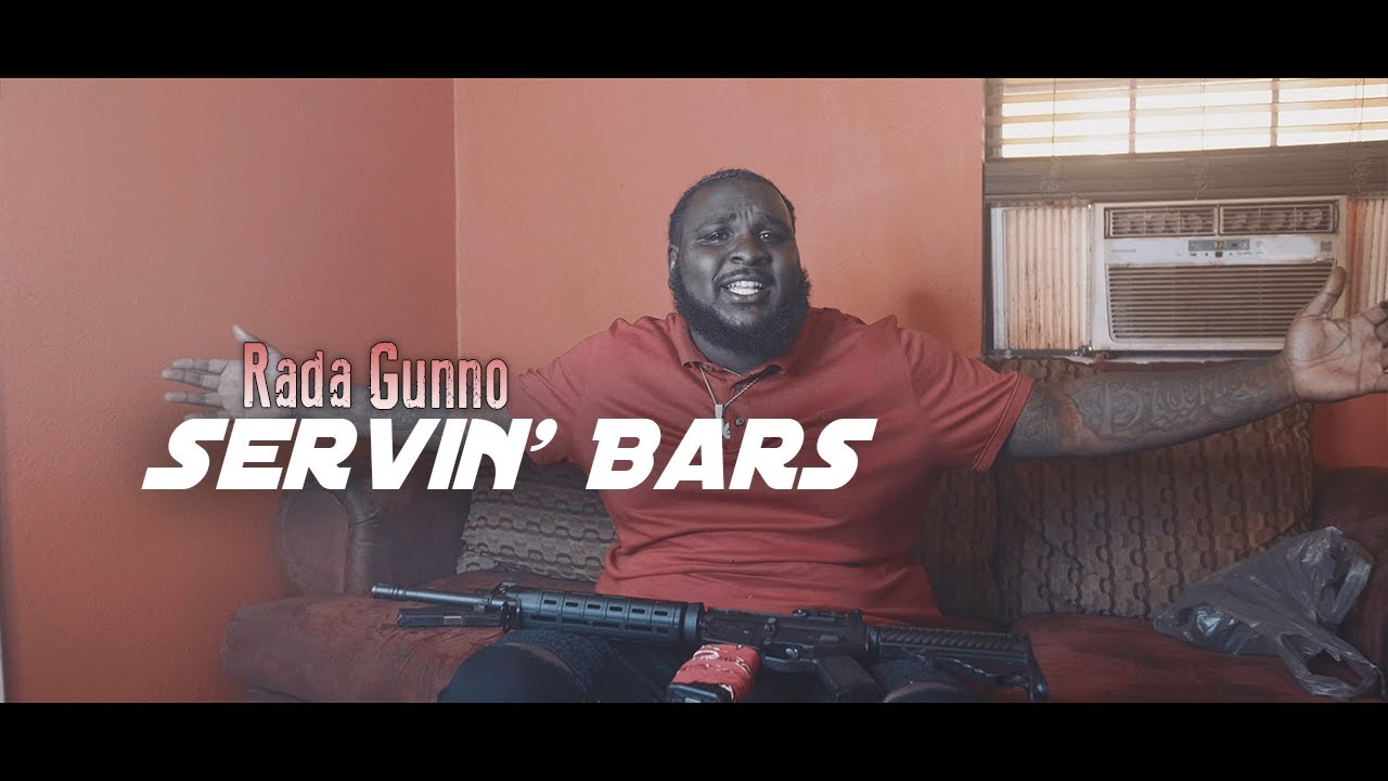Rada Gunno - Servin Bars (OFFICIAL VIDEO) shot by @mofiggaz auf YouTube ansehen Rada Gunno - Servin Bars (OFFICIAL VIDEO) shot by @mofiggaz auf YouTube ansehen