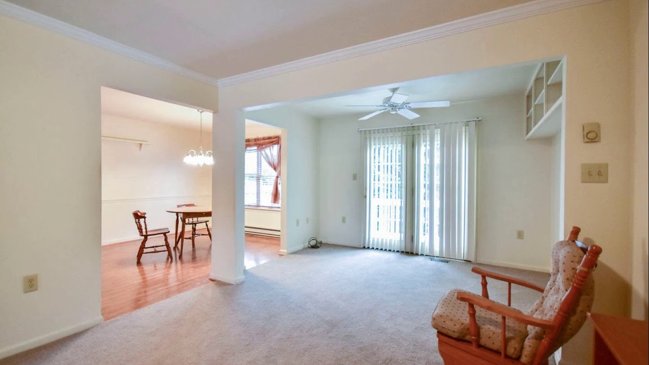 86 Westhall Drive Charles Town, WV 25414 - Townhouse - Real Estate - For Sale