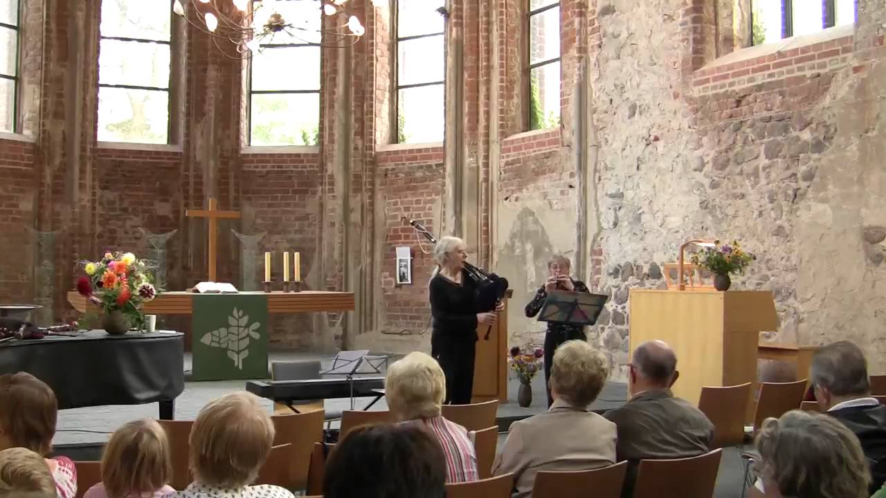 Mull of Kintyre(2)with Bagpipe+Gemshorn YouTube