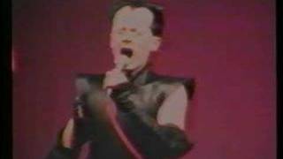 Video voorbeeld van "Klaus Nomi - Just One Look"