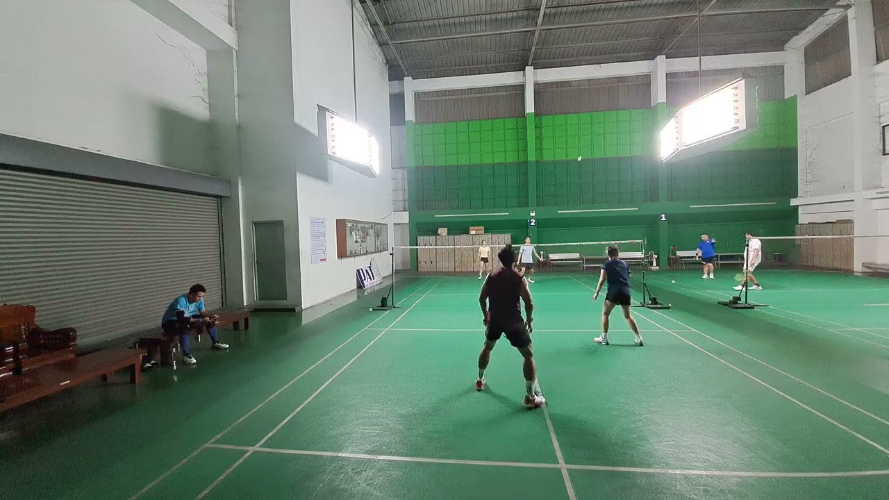 ตีเล่นเย็นวันจันทร์1