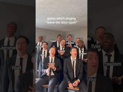 Guess who’s singing Bruno Mars & Anderson.Paak’s smash hit #acappella #leavethedooropen #brunomars