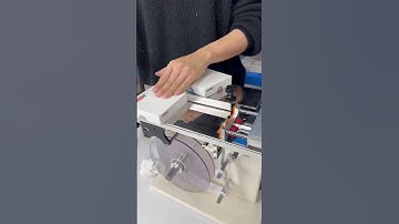 A good helper for labeling, sealing labels#labeling #factory #machine #cosmatics #labelingmachine