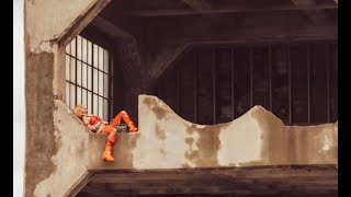 Suzette  Me Pierdo En El Tiempo  Oficial