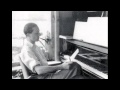 Capture de la vidéo Rudolf Escher - Sonatina For Piano