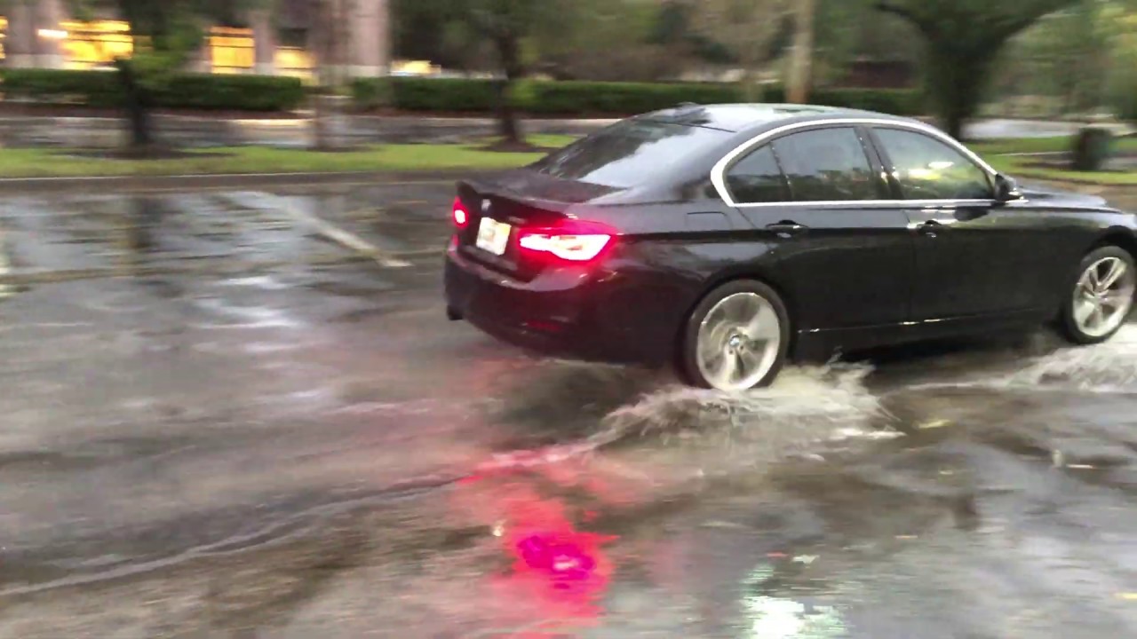 Spinning In The Rain. BMW 330i YouTube