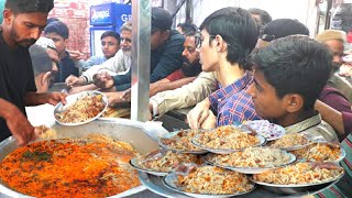 People Going Crazy For Hyderabadi Yakhni Pulao | Hyderabadi Beef Dum Biryani @Khandani Street Food
