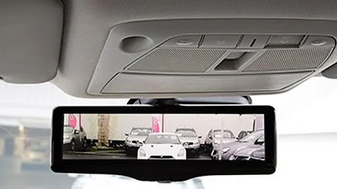 Nissan's Smart Rearview Mirror