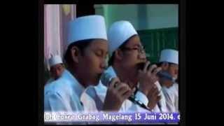 Al- Muqtashidah Live In Cokro ( Abatahu & Sirril Mashun )