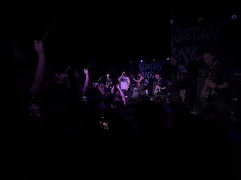 Boston Manor - Intro/Floodlights On The Square (Live 5.18.25)