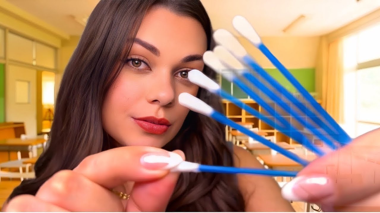 ASMR: Tirando Coisas Estranhas Do Seu Ouvido 👂 😳