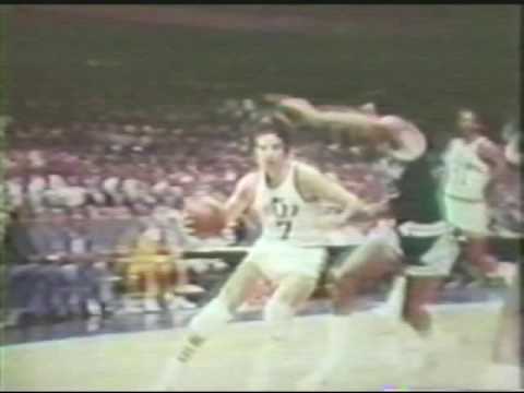 I would like to thank those who originally put together this reel of Pistol Pete highlights. This is my take with a different edit and soundtrack. Please che...