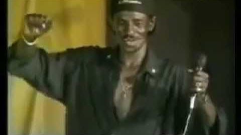 Best Eritrean song Yemane barya deki asmera xaeda ደቀስመራ ጻዕዳ