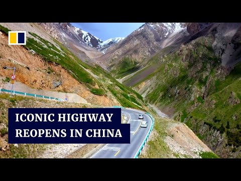 Iconic tourism highway in Xinjiang reopens after 8-month closure